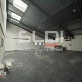 Locaux d'activités A LOUER - DARDILLY - 886 m²