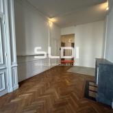 Bureaux A VENDRE - LYON - 150 m² Bureaux A VENDRE - LYON - 150 m²