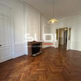 Bureaux A VENDRE - LYON - 150 m² Bureaux A VENDRE - LYON - 150 m²