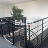 Bureaux A LOUER - CHASSIEU - 157 m² Bureaux A LOUER - CHASSIEU - 157 m²