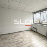 Activités A LOUER - CHASSIEU - 170 m²