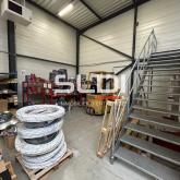 Activités A LOUER - NEUVILLE SUR SAONE - 2 295 m²