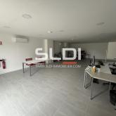 Commerces A LOUER - JASSANS RIOTTIER - 224 m² Commerces A LOUER - JASSANS RIOTTIER - 224 m²