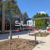 Commerces A VENDRE OU A LOUER - VENISSIEUX - 1 046 m²