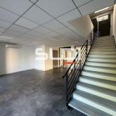 Locaux d'activités A VENDRE - SAINT LAURENT DE MURE - 150 m² Locaux d'activités A VENDRE - SAINT LAURENT DE MURE - 150 m²