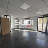 Locaux d'activités A VENDRE - SAINT LAURENT DE MURE - 150 m² Locaux d'activités A VENDRE - SAINT LAURENT DE MURE - 150 m²