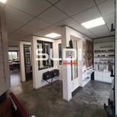 Commerces A VENDRE - SAINT LAURENT DE MURE - 150 m²