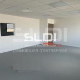 Locaux d'activités A LOUER - MIONS - 154 m²
