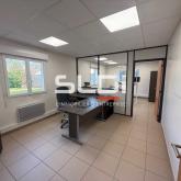 Bureaux A LOUER - TOUSSIEU - 187 m²