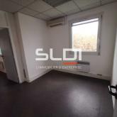Bureaux A LOUER - TOUSSIEU - 187 m²