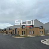 Locaux d'activités A VENDRE OU A LOUER - BOURGOIN JALLIEU - 234 m²