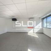 Locaux d'activités A LOUER - SAINT PRIEST - 670 m²
