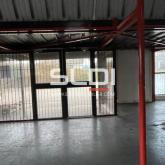 Locaux d'activités A VENDRE OU A LOUER - RILLIEUX LA PAPE - 3 200 m²