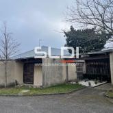 Locaux d'activités A VENDRE OU A LOUER - RILLIEUX LA PAPE - 3 200 m²