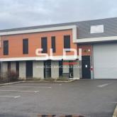 Locaux d'activités A LOUER - MEYZIEU - 202 m²