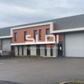 Locaux d'activités A LOUER - MEYZIEU - 202 m²