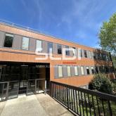 Bureaux A LOUER - DARDILLY - 126 m² Bureaux A LOUER - DARDILLY - 126 m²
