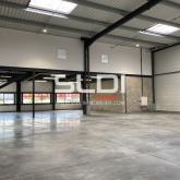 Locaux d'activités A VENDRE - VAULX EN VELIN - 5 686 m²