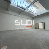 Activités A LOUER - VILLEURBANNE - 2 400 m² Activités A LOUER - VILLEURBANNE - 2 400 m²