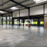 Locaux d'activités A VENDRE - VAULX EN VELIN - 371 m²