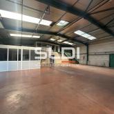 Locaux d'activités A LOUER - ARNAS - 550 m²