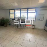 Bureaux A LOUER - BRON - 328 m²