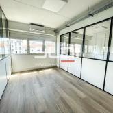 Bureaux A LOUER - LYON - 240 m² Bureaux A LOUER - LYON - 240 m²