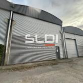 Locaux d'activités A LOUER - SAINT PRIEST - 1 760 m²