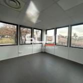 Locaux d'activités A LOUER - SAINT PRIEST - 1 760 m²