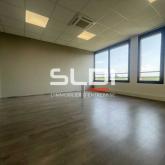 Bureaux A VENDRE - DARDILLY - 205 m²