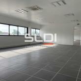 Activités A VENDRE - VENISSIEUX - 4 204 m²