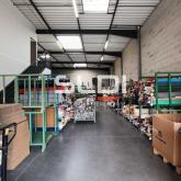 Activités A LOUER - GENAS - 420 m²
