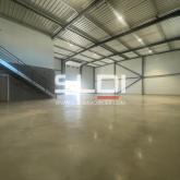 Locaux d'activités A LOUER - CHASSIEU - 2 106 m² Locaux d'activités A LOUER - CHASSIEU - 2 106 m²