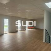 Locaux d'activités A VENDRE OU A LOUER - GENAY - 475 m² Locaux d'activités A VENDRE OU A LOUER - GENAY - 475 m²