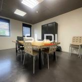 Bureaux A LOUER - VAULX EN VELIN - 79 m²