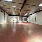 Locaux d'activités A LOUER - GENAY - 382 m² Locaux d'activités A LOUER - GENAY - 382 m²