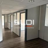 Bureaux A LOUER - LYON - 900 m² Bureaux A LOUER - LYON - 900 m²