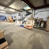 Activités A LOUER - CALUIRE ET CUIRE - 1 060 m²