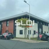 Bureaux A VENDRE OU A LOUER - RILLIEUX LA PAPE - 494 m²