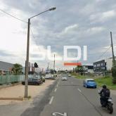 Commerces A LOUER - SAINT GENIS LAVAL - 1 500 m²