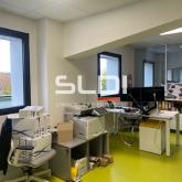 Activités A VENDRE - RILLIEUX LA PAPE - 850 m² Activités A VENDRE - RILLIEUX LA PAPE - 850 m²