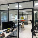 Activités A VENDRE - RILLIEUX LA PAPE - 850 m² Activités A VENDRE - RILLIEUX LA PAPE - 850 m²