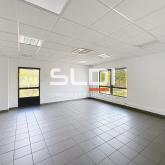 Bureaux A LOUER - SAINT PRIEST - 392 m²