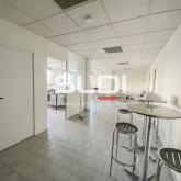 Activités A LOUER - CHASSIEU - 1 112 m²