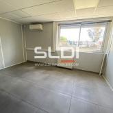 Locaux d'activités A LOUER - CHASSIEU - 1 112 m²