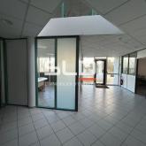 Activités A VENDRE OU A LOUER - JASSANS RIOTTIER - 7 883 m²