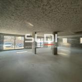 Commerces A LOUER - JASSANS RIOTTIER - 116 m²
