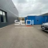 Locaux d'activités A LOUER - NEUVILLE SUR SAONE - 230 m²