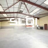 Locaux d'activités A LOUER - PUSIGNAN - 1 305 m²