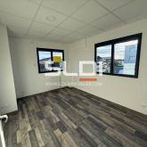 Bureaux A LOUER - HEYRIEUX - 77 m²